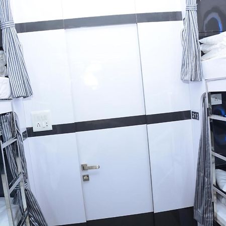 Ocean Dormitory Βομβάη Εξωτερικό φωτογραφία