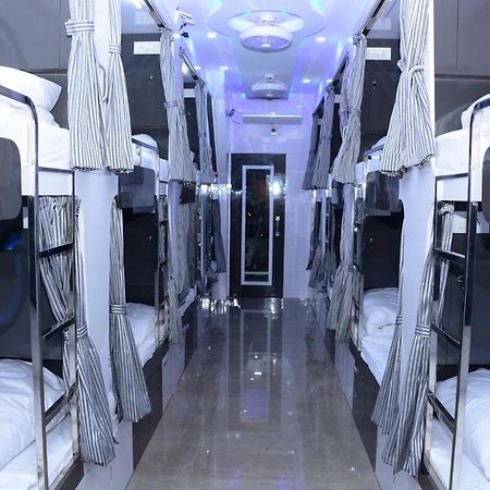 Ocean Dormitory Βομβάη Εξωτερικό φωτογραφία