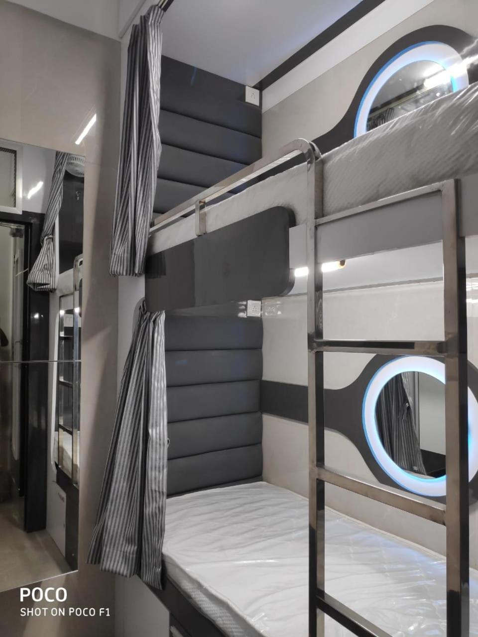Ocean Dormitory Βομβάη Εξωτερικό φωτογραφία