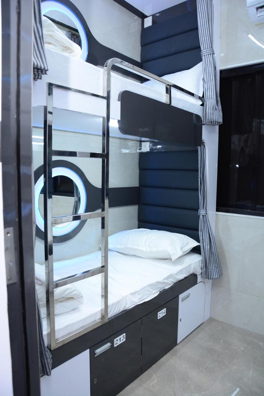 Ocean Dormitory Βομβάη Εξωτερικό φωτογραφία