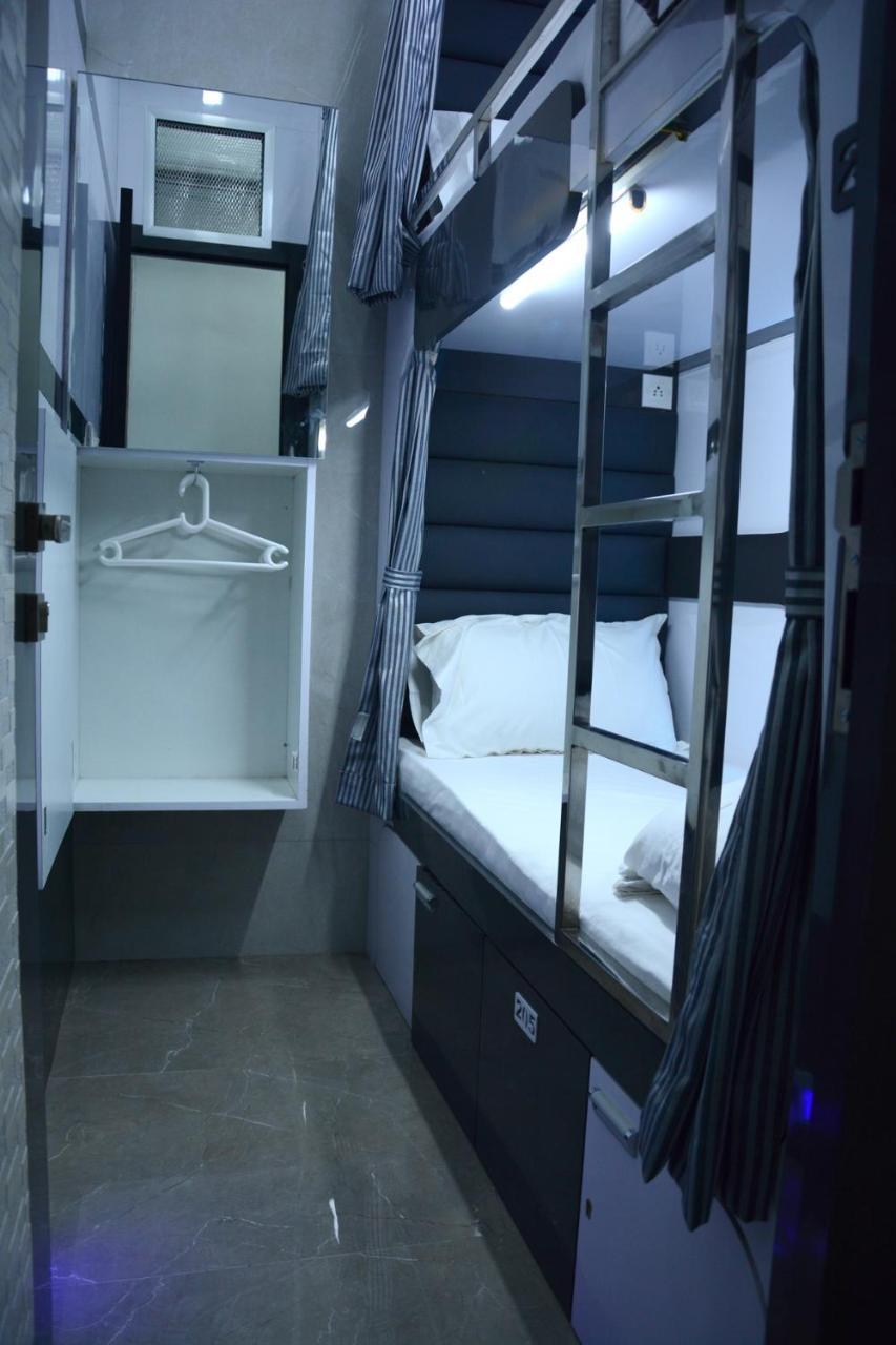 Ocean Dormitory Βομβάη Εξωτερικό φωτογραφία