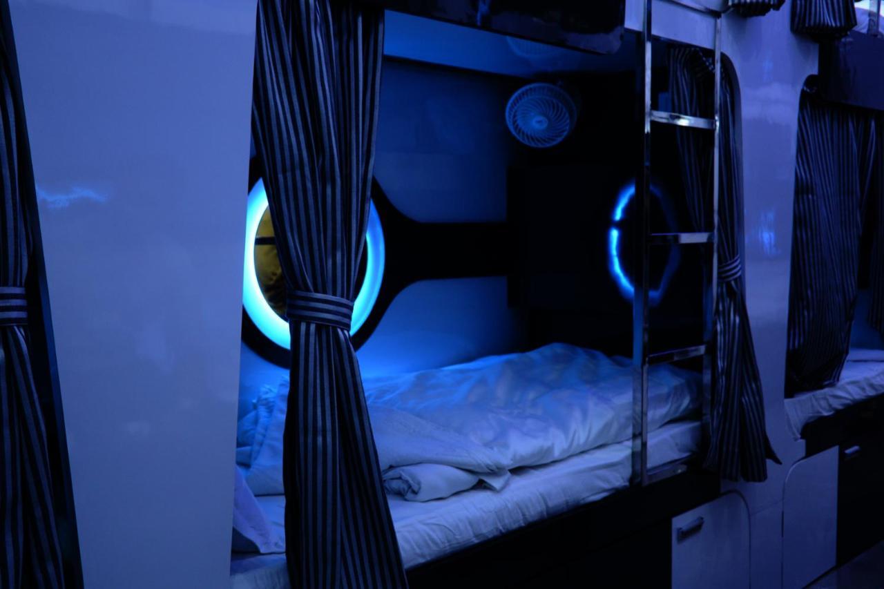 Ocean Dormitory Βομβάη Εξωτερικό φωτογραφία